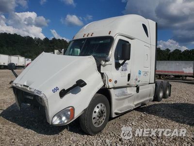 Drugie zdjęcie samochodu z przodu: 2018 FREIGHTLINER CASCADIA 125 SEMI TRUCK VIN:3AKJGLDR1JSHR0922 - miniatura