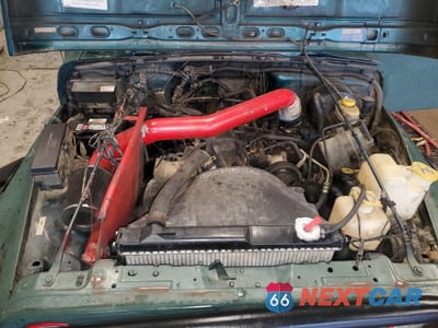 Zdjęcie 11 z 15 samochodu: 1997 JEEP WRANGLER / TJ SE VIN:1J4FY29P2VP449347 - miniatura