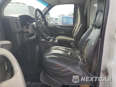 Zdjęcie 8 z 10 samochodu: 2006 CHEVROLET EXPRESS G3500 VIN:1GBJG312961164033 - miniatura