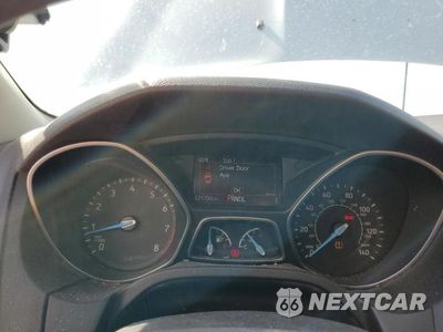 Zdjęcie 9 z 12 samochodu: 2016 FORD FOCUS SE VIN:1FADP3K22GL330993 - miniatura