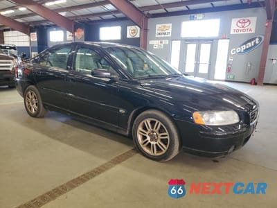 Czwarte zdjęcie samochodu z boku: 2006 VOLVO S60 2.5T VIN:YV1RH592862523338 - miniatura