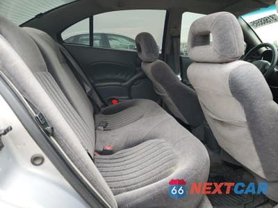 Zdjęcie 10 z 13 samochodu: 2000 PONTIAC GRAND AM GT VIN:1G2NW52E5YC550660 - miniatura