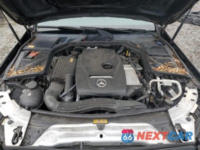 Zdjęcie 11 z 12 samochodu: 2015 MERCEDES-BENZ C 300 VIN:55SWF4JB8FU077837 - miniatura