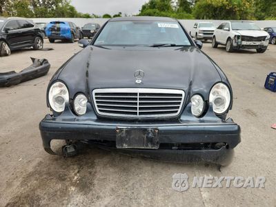 Piąte zdjęcie samochodu w środku: 2000 MERCEDES-BENZ CLK 430 VIN:WDBLJ70G3YF154158 - miniatura