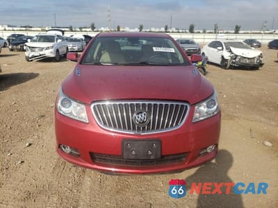 Piąte zdjęcie samochodu w środku: 2013 BUICK LACROSSE VIN:1G4GC5E30DF124774 - miniatura