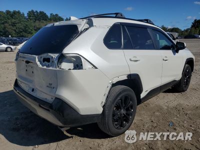 Trzecie zdjęcie samochodu z tyłu: 2022 TOYOTA RAV4 SE VIN:4T3T6RFV1NU101232 - miniatura