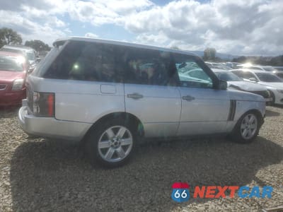 Trzecie zdjęcie samochodu z tyłu: 2004 LAND ROVER RANGE ROVER HSE VIN:SALME11484A154975 - miniatura