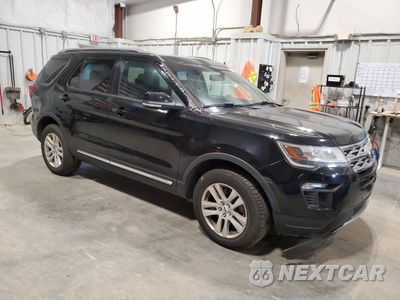 Czwarte zdjęcie samochodu z boku: 2018 FORD EXPLORER XLT VIN:1FM5K8D88JGB20406 - miniatura