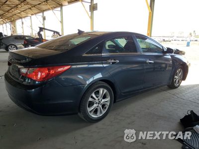 Trzecie zdjęcie samochodu z tyłu: 2011 HYUNDAI SONATA SE VIN:5NPEC4AC9BH279600 - miniatura