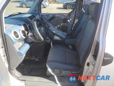 Zdjęcie 7 z 12 samochodu: 2004 HONDA ELEMENT EX VIN:5J6YH286X4L036776 - miniatura