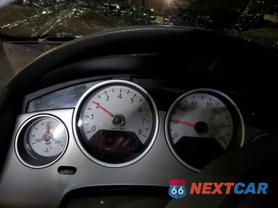 Zdjęcie 9 z 12 samochodu: 2009 VOLKSWAGEN ROUTAN SEL VIN:2V8HW54X69R553541 - miniatura