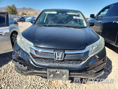 Piąte zdjęcie samochodu w środku: 2015 HONDA CR-V LX VIN:3CZRM3H3XFG707990 - miniatura