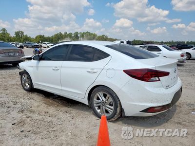 Drugie zdjęcie samochodu z przodu: 2019 HYUNDAI ELANTRA SEL VIN:5NPD84LFXKH453601 - miniatura
