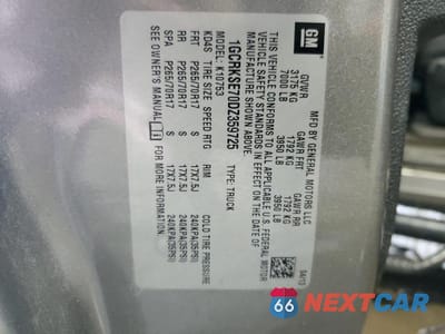 Zdjęcie 12 z 12 samochodu: 2013 CHEVROLET SILVERADO K1500 LT VIN:1GCRKSE70DZ359725 - miniatura