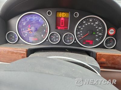 Zdjęcie 9 z 13 samochodu: 2004 VOLKSWAGEN TOUAREG 3.2 VIN:WVGBC67L24D023910 - miniatura