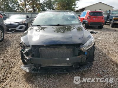 Piąte zdjęcie samochodu w środku: 2020 KIA FORTE GT LINE VIN:3KPF34AD2LE223579 - miniatura