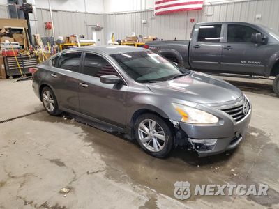 Czwarte zdjęcie samochodu z boku: 2014 NISSAN ALTIMA 2.5 VIN:1N4AL3AP9EC326139 - miniatura