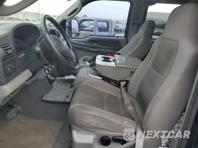 Zdjęcie 7 z 12 samochodu: 2005 FORD F350 SRW SUPER DUTY VIN:1FTWW31P15EC81970 - miniatura