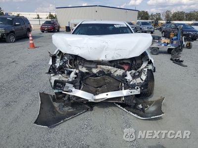 Piąte zdjęcie samochodu w środku: 2019 TOYOTA CAMRY L VIN:4T1B11HK9KU794781 - miniatura
