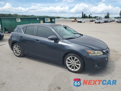 Czwarte zdjęcie samochodu z boku: 2011 LEXUS CT 200 VIN:JTHKD5BH0B2034684 - miniatura