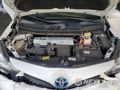 Zdjęcie 11 z 14 samochodu: 2015 TOYOTA PRIUS V VIN:JTDZN3EU7FJ025051 - miniatura