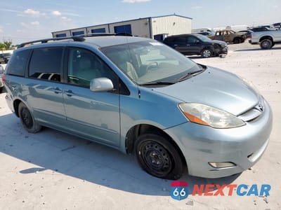 Czwarte zdjęcie samochodu z boku: 2008 TOYOTA SIENNA XLE VIN:5TDZK22C08S175717 - miniatura