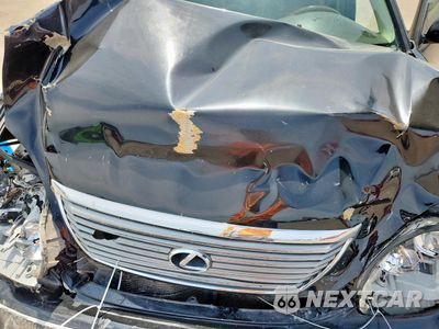 Zdjęcie 11 z 14 samochodu: 2004 LEXUS LS 430 VIN:JTHBN36FX40153867 - miniatura