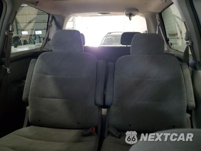 Zdjęcie 10 z 13 samochodu: 2001 HONDA ODYSSEY EX VIN:2HKRL18641H608279 - miniatura