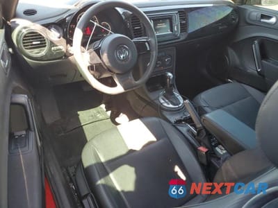 Zdjęcie 8 z 12 samochodu: 2016 VOLKSWAGEN BEETLE 1.8T VIN:3VWF17AT8GM620835 - miniatura