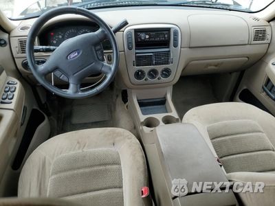 Zdjęcie 8 z 13 samochodu: 2004 FORD EXPLORER XLT VIN:1FMZU73K94ZA34162 - miniatura
