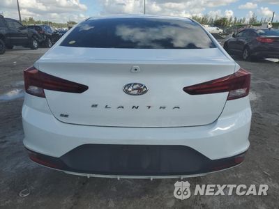 Zdjęcie 6 z 16 samochodu: 2019 HYUNDAI ELANTRA SE VIN:5NPD74LF4KH447487 - miniatura