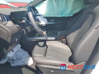 Zdjęcie 7 z 16 samochodu: 2025 MERCEDES-BENZ GLA 250 4MATIC VIN:W1N4N4HB0SJ653868 - miniatura