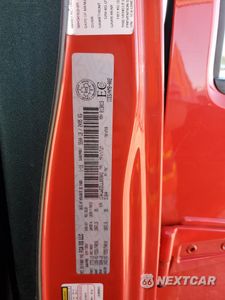 Zdjęcie 13 z 16 samochodu: 2018 JEEP WRANGLER UNLIMITED SAHARA VIN:1C4HJWEG5JL893842 - miniatura