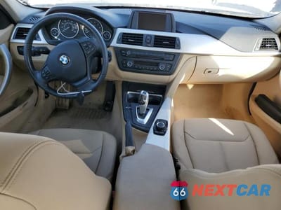 Zdjęcie 8 z 12 samochodu: 2015 BMW 320 I XDRIVE VIN:WBA3C3C5XFK203095 - miniatura