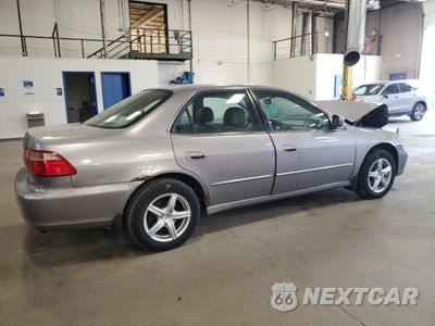 Trzecie zdjęcie samochodu z tyłu: 2000 HONDA ACCORD EX VIN:1HGCG5664YA049291 - miniatura