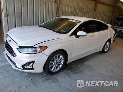 2020 FORD FUSION 3FA6P0LU2LR163196 - główne zdjęcie licytacji z USA - miniatura