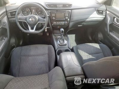Zdjęcie 8 z 15 samochodu: 2017 NISSAN ROGUE S VIN:5N1AT2MT3HC791688 - miniatura