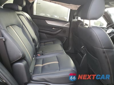 Zdjęcie 11 z 14 samochodu: 2025 MAZDA CX-70 PREMIUM VIN:JM3KJDHC7S1110155 - miniatura