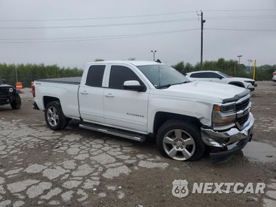 Czwarte zdjęcie samochodu z boku: 2016 CHEVROLET SILVERADO K1500 LT VIN:1GCVKREC8GZ238319 - miniatura