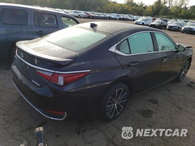 Trzecie zdjęcie samochodu z tyłu: 2023 LEXUS ES 300H BASE VIN:58ADA1C11PU030124 - miniatura