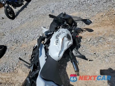 Zdjęcie 6 z 10 samochodu: 2020 KAWASAKI EX400 VIN:JKAEXKG14LDA70297 - miniatura