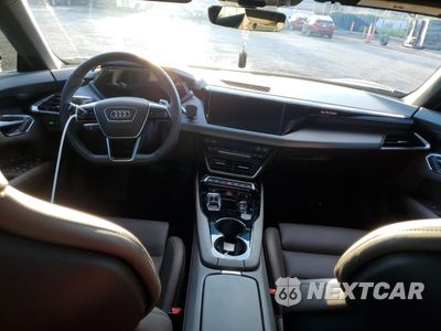 Zdjęcie 8 z 13 samochodu: 2023 AUDI E-TRON GT PRESTIGE VIN:WAUEJBFW2P7007931 - miniatura