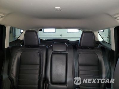 Zdjęcie 10 z 15 samochodu: 2017 FORD ESCAPE TITANIUM VIN:1FMCU9JD2HUD59745 - miniatura
