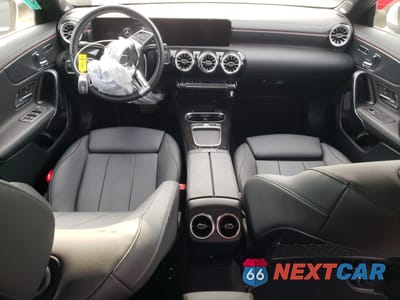 Zdjęcie 8 z 12 samochodu: 2024 MERCEDES-BENZ CLA 250 4MATIC VIN:W1K5J4HB8RN455717 - miniatura