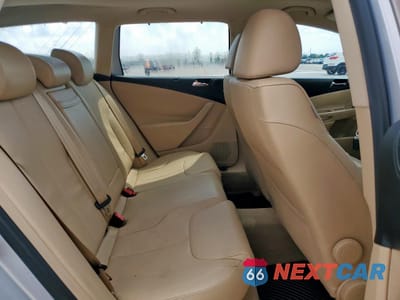 Zdjęcie 12 z 15 samochodu: 2008 VOLKSWAGEN PASSAT WAGON KOMFORT VIN:WVWLK73C08E195487 - miniatura