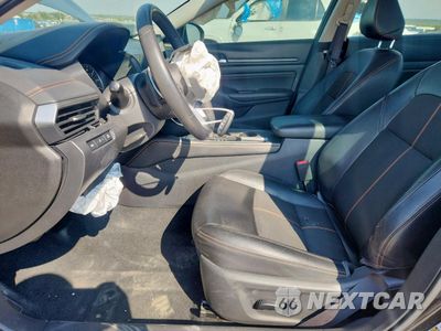Zdjęcie 7 z 15 samochodu: 2019 NISSAN ALTIMA SR VIN:1N4BL4CV7KC226316 - miniatura