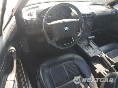 Zdjęcie 8 z 13 samochodu: 1996 BMW Z3 1.9 VIN:4USCH7329TLB72099 - miniatura