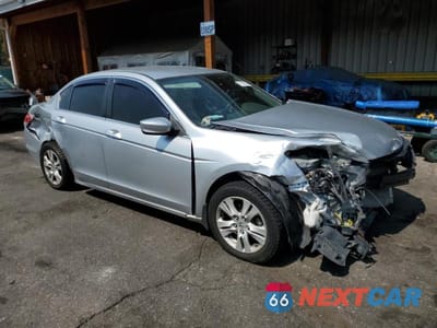 Czwarte zdjęcie samochodu z boku: 2008 HONDA ACCORD LXP VIN:JHMCP26448C026995 - miniatura