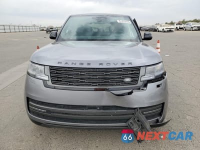 Piąte zdjęcie samochodu w środku: 2024 LAND ROVER RANGE ROVER SE VIN:SALKP9FU3RA211177 - miniatura