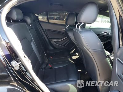 Zdjęcie 11 z 16 samochodu: 2018 MERCEDES-BENZ GLA 250 VIN:WDCTG4EB6JJ526424 - miniatura